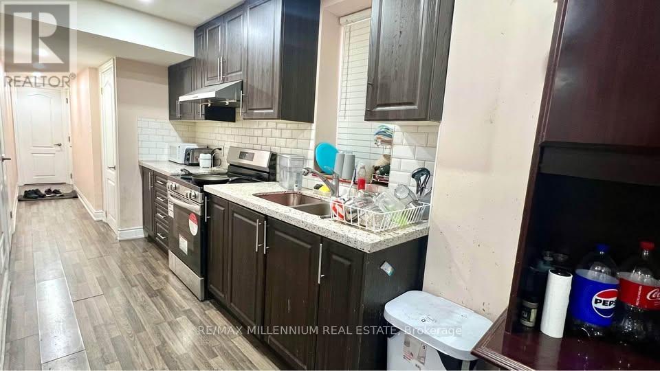 Bsmt - 49 Frenchpark Circle, Brampton, Ontario  L6X 0Y6 - Photo 3 - W12629002