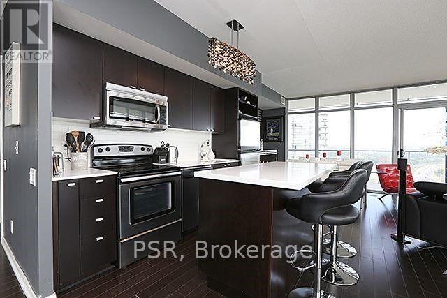 2104 - 103 The Queens Way, Toronto, Ontario  M6S 5B3 - Photo 10 - W12629006