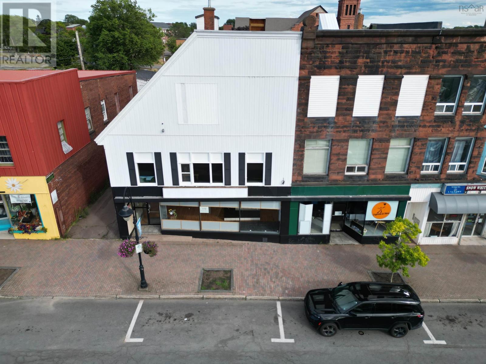 113 Victoria Street E, Amherst, Nova Scotia