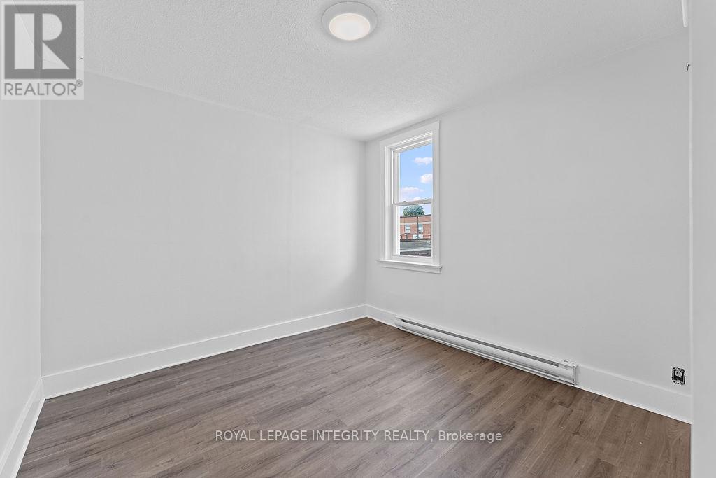 34 Market Street N, Smiths Falls, Ontario K7A 2E6 - Photo 18 - X12629028