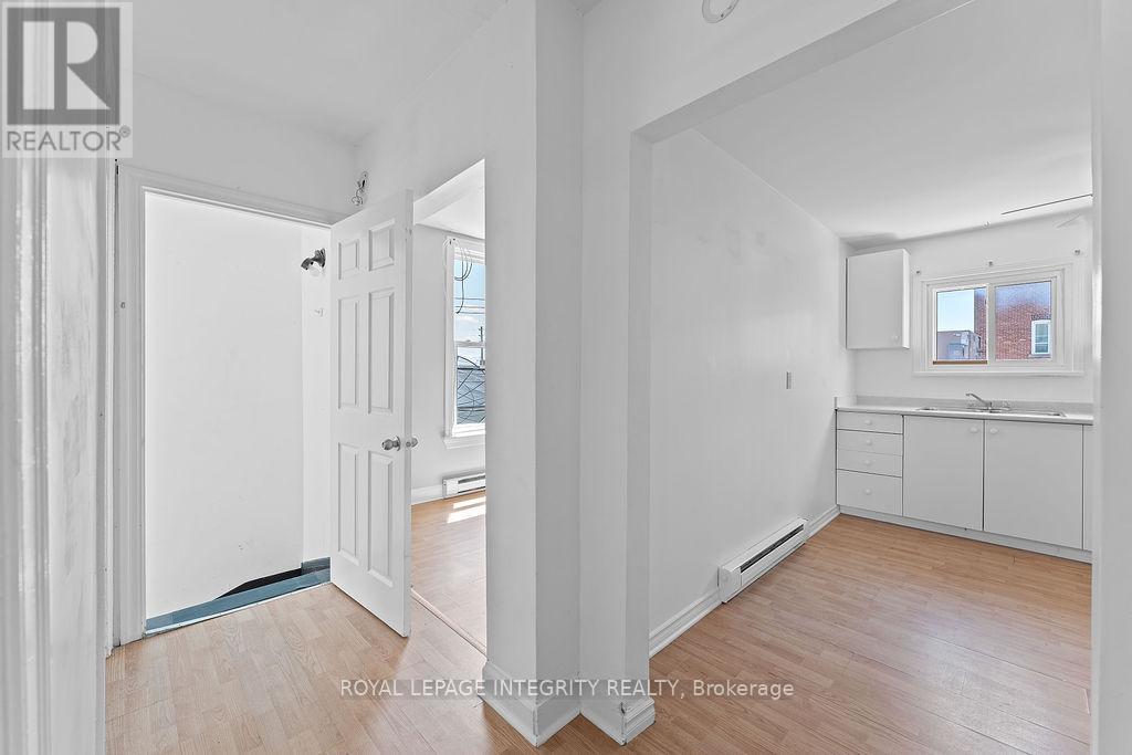 34 Market Street N, Smiths Falls, Ontario K7A 2E6 - Photo 36 - X12629028