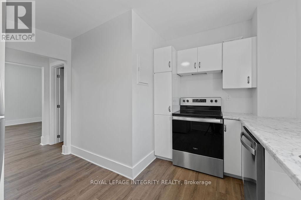 34 Market Street N, Smiths Falls, Ontario K7A 2E6 - Photo 4 - X12629028