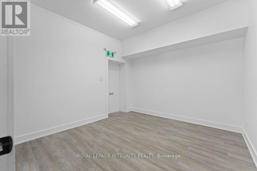 34 Market Street N, Smiths Falls, Ontario K7A 2E6 - Photo 8 - X12629028