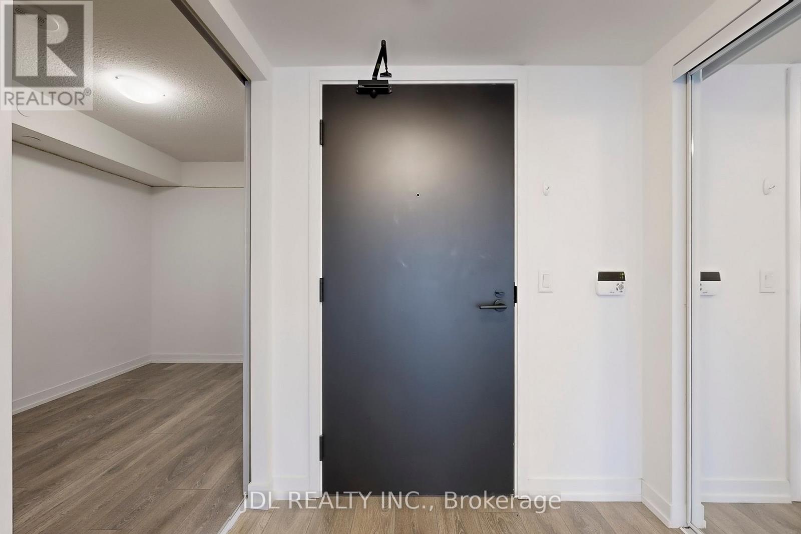 1603 - 60 Shuter Street, Toronto, Ontario  M5B 0B7 - Photo 9 - C12580798