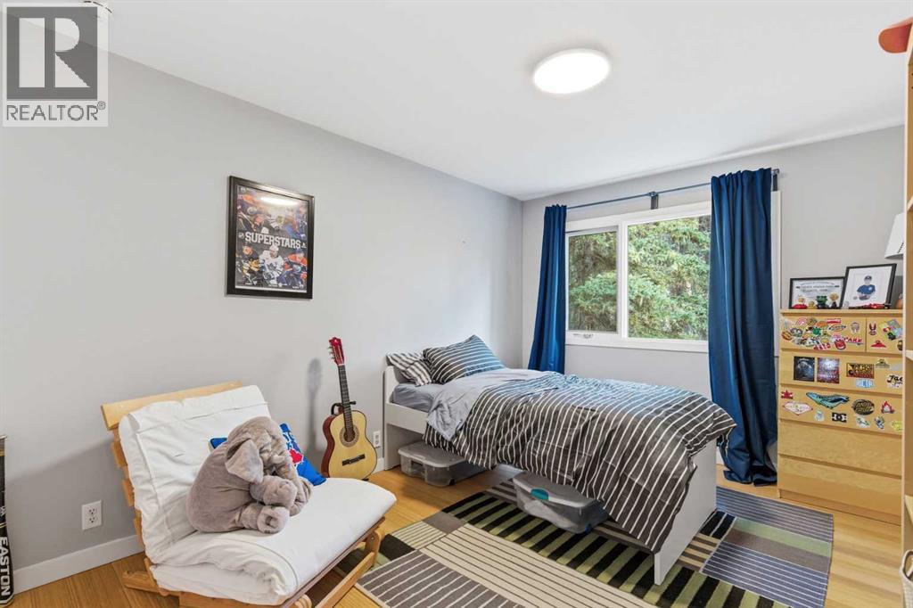 15 Park Point, Bragg Creek, Alberta  T0L 0K0 - Photo 30 - A2270590