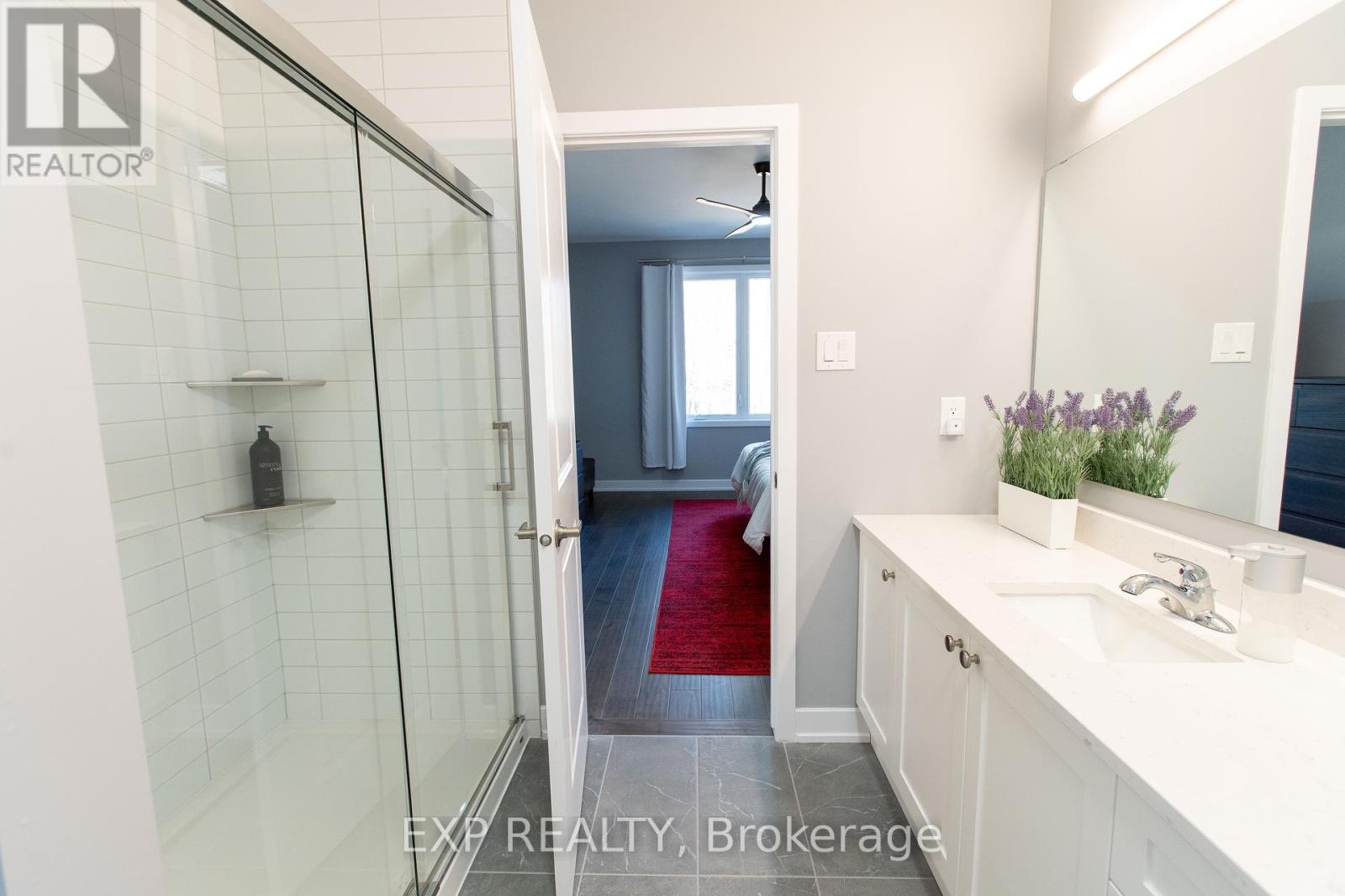 111 Frank Fisher Crescent, Mississippi Mills, Ontario  K0A 1A0 - Photo 28 - X12629038