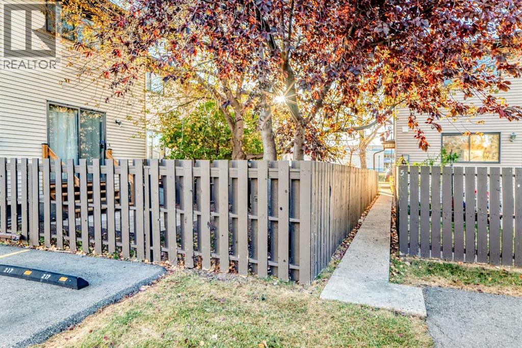 49, 380 Bermuda Drive Nw, Calgary, Alberta  T3K 2B2 - Photo 34 - A2265615