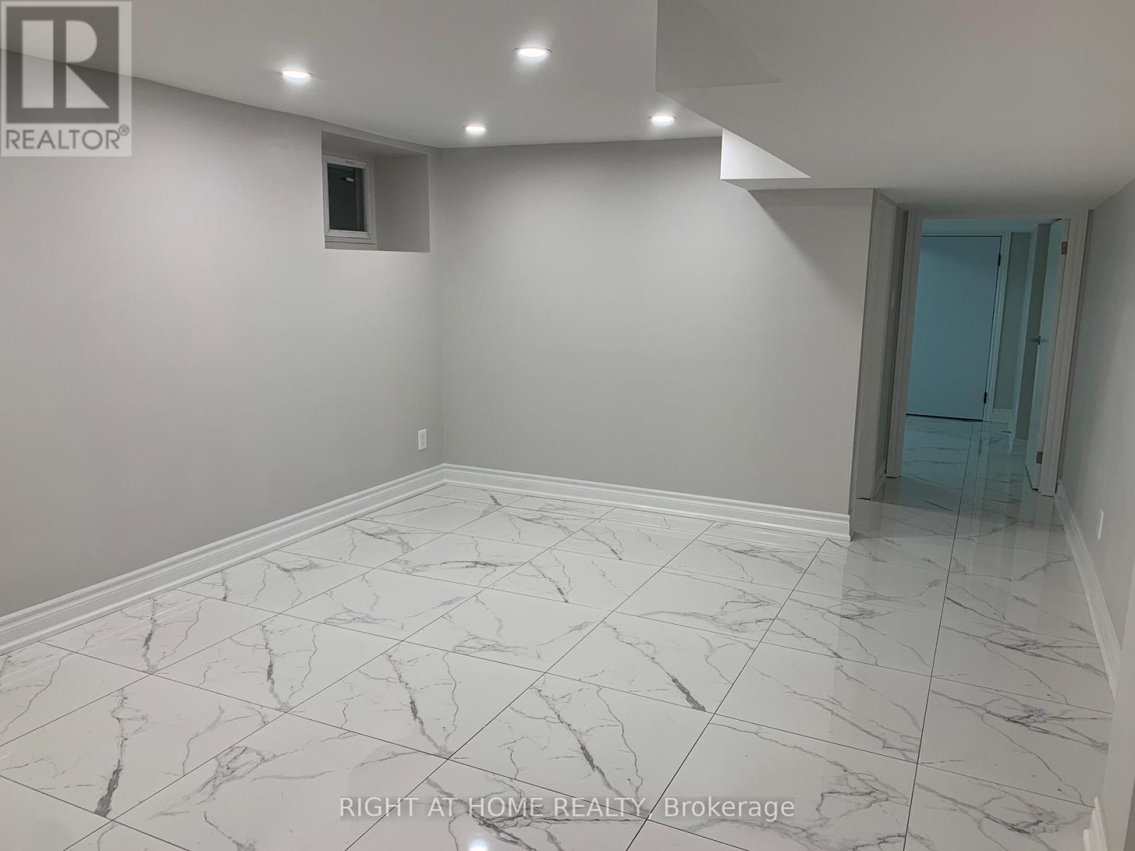 251 Major Street, Toronto, Ontario  M5S 2L5 - Photo 5 - C12629050