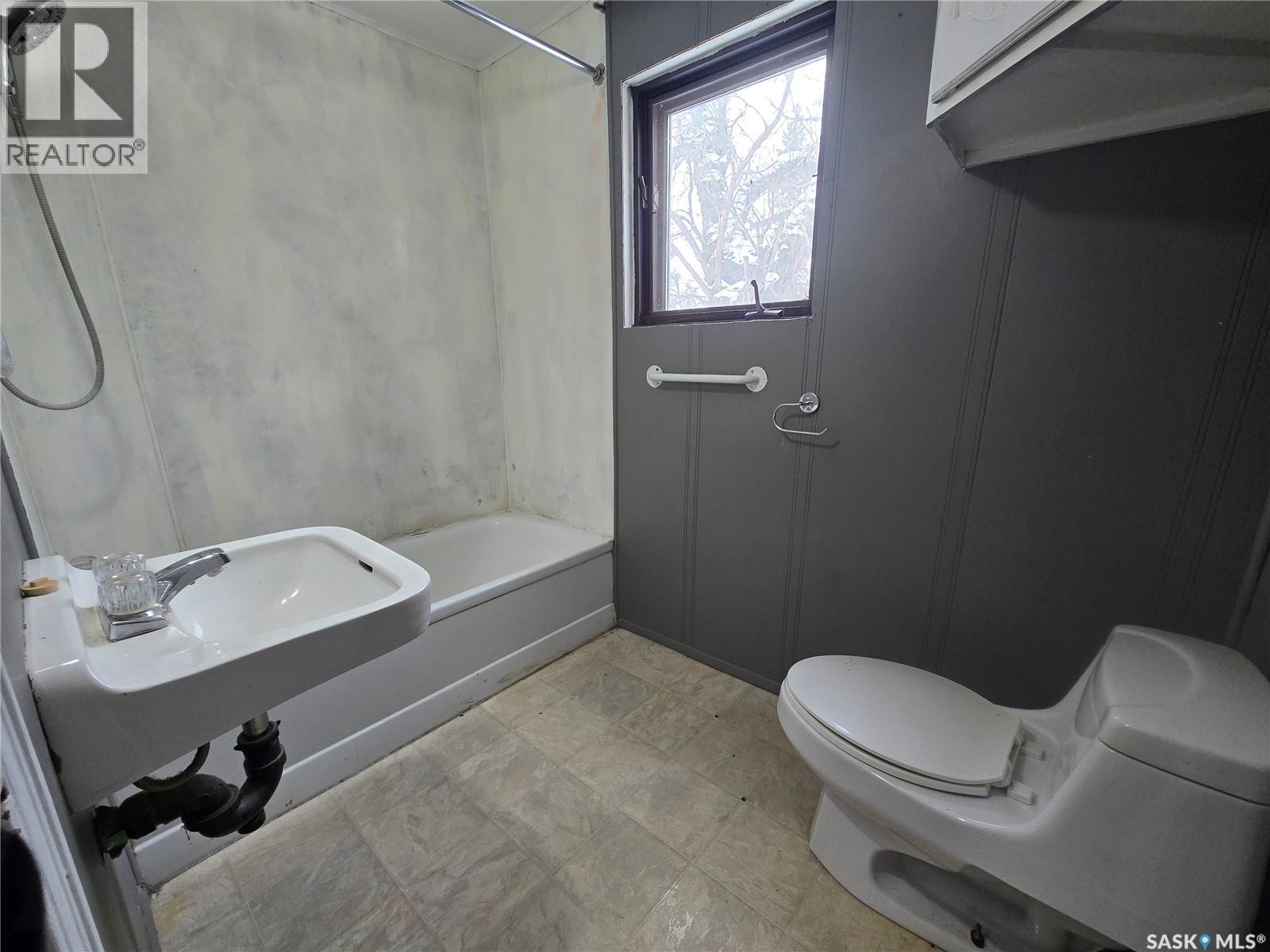 409 Sullivan Street, Stoughton, Saskatchewan  S0G 4T0 - Photo 7 - SK025328