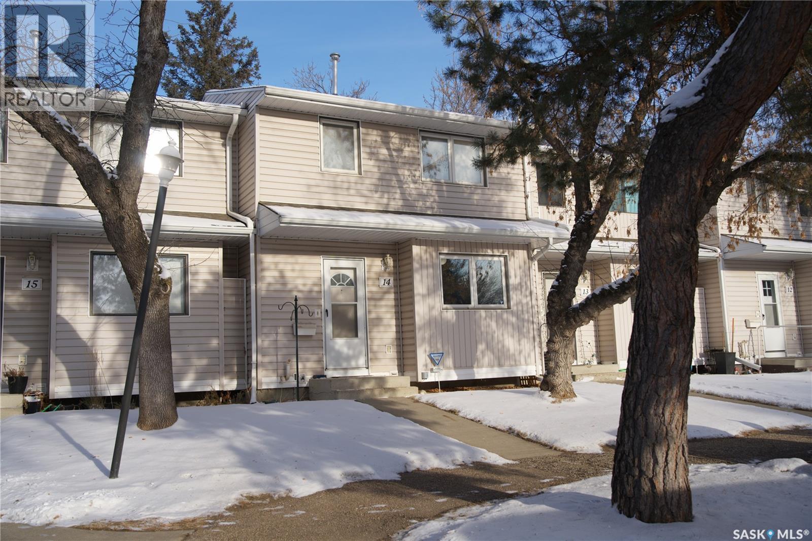 14 330 Haight Crescent, Saskatoon, Saskatchewan  S7H 4V9 - Photo 2 - SK025553