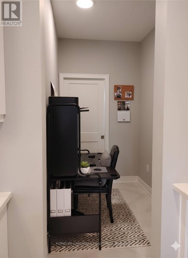 53 Carrick Trail, Welland, Ontario L3B 0E7 - Photo 12 - X12629046