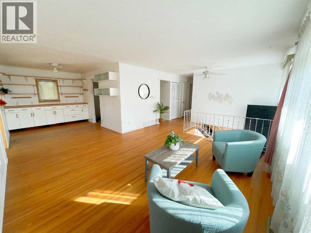 404 Whitney, Carmangay, Alberta  T0L 0N0 - Photo 6 - A2255792