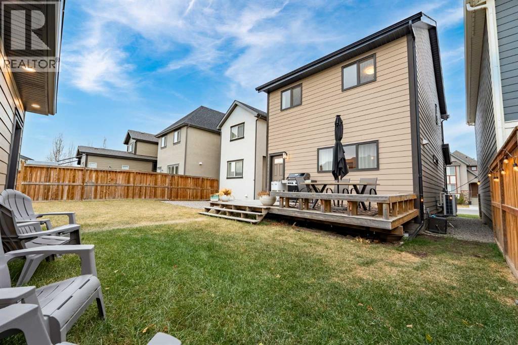 108 Masters Heights Se, Calgary, Alberta  T3M 2M8 - Photo 35 - A2269325