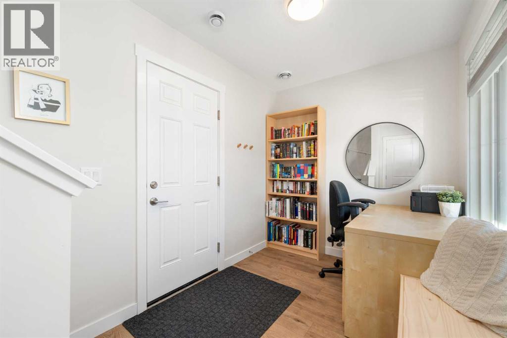 364 Seton Villas Se, Calgary, Alberta T3M 3T8 - Photo 4 - A2273437