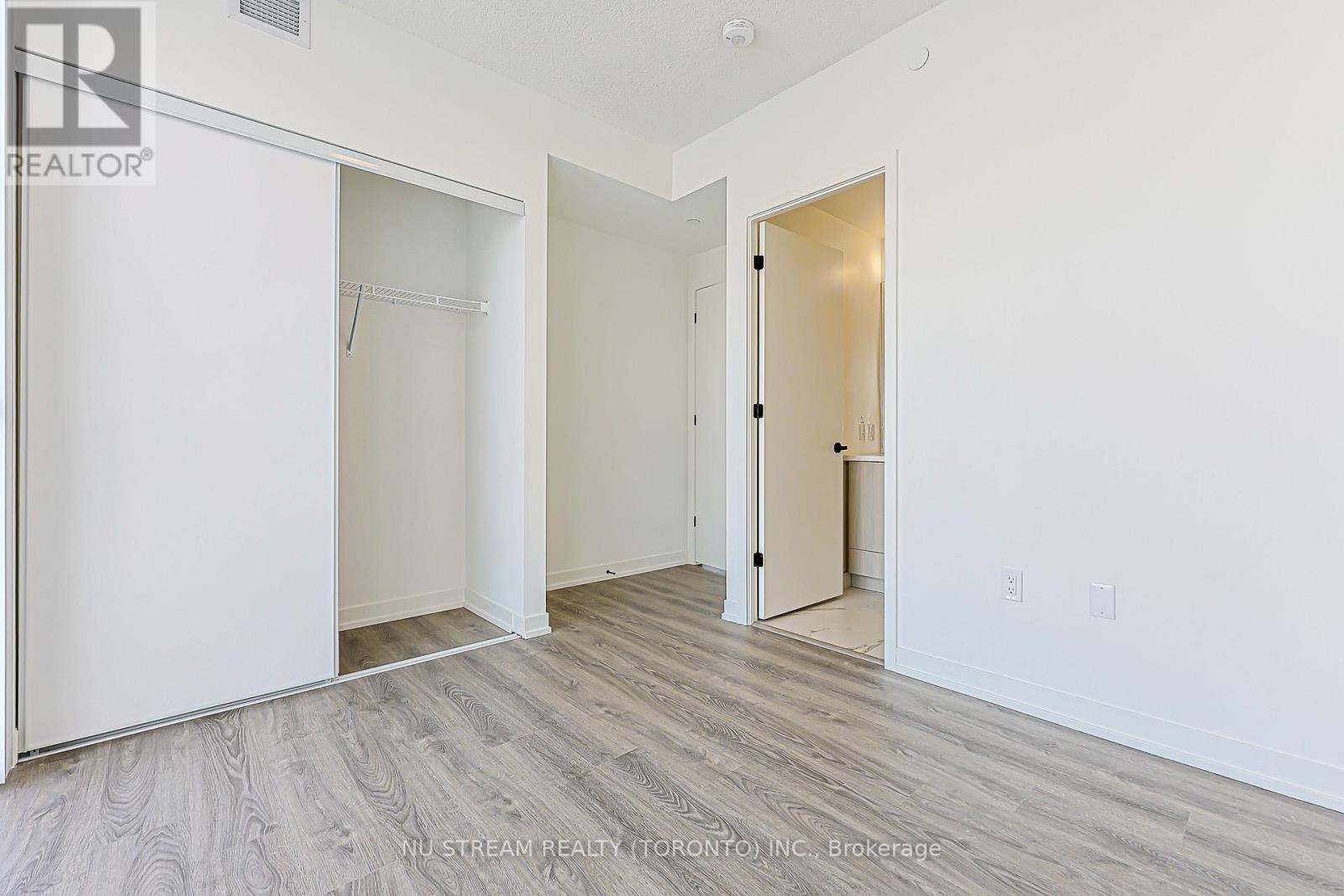 4106 - 8 Interchange Way, Vaughan, Ontario  L4K 0R2 - Photo 26 - N12620734