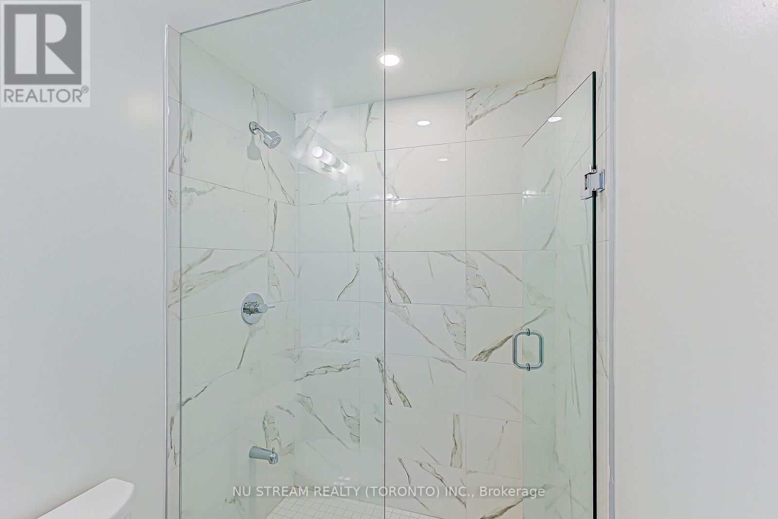 4106 - 8 Interchange Way, Vaughan, Ontario  L4K 0R2 - Photo 35 - N12620734