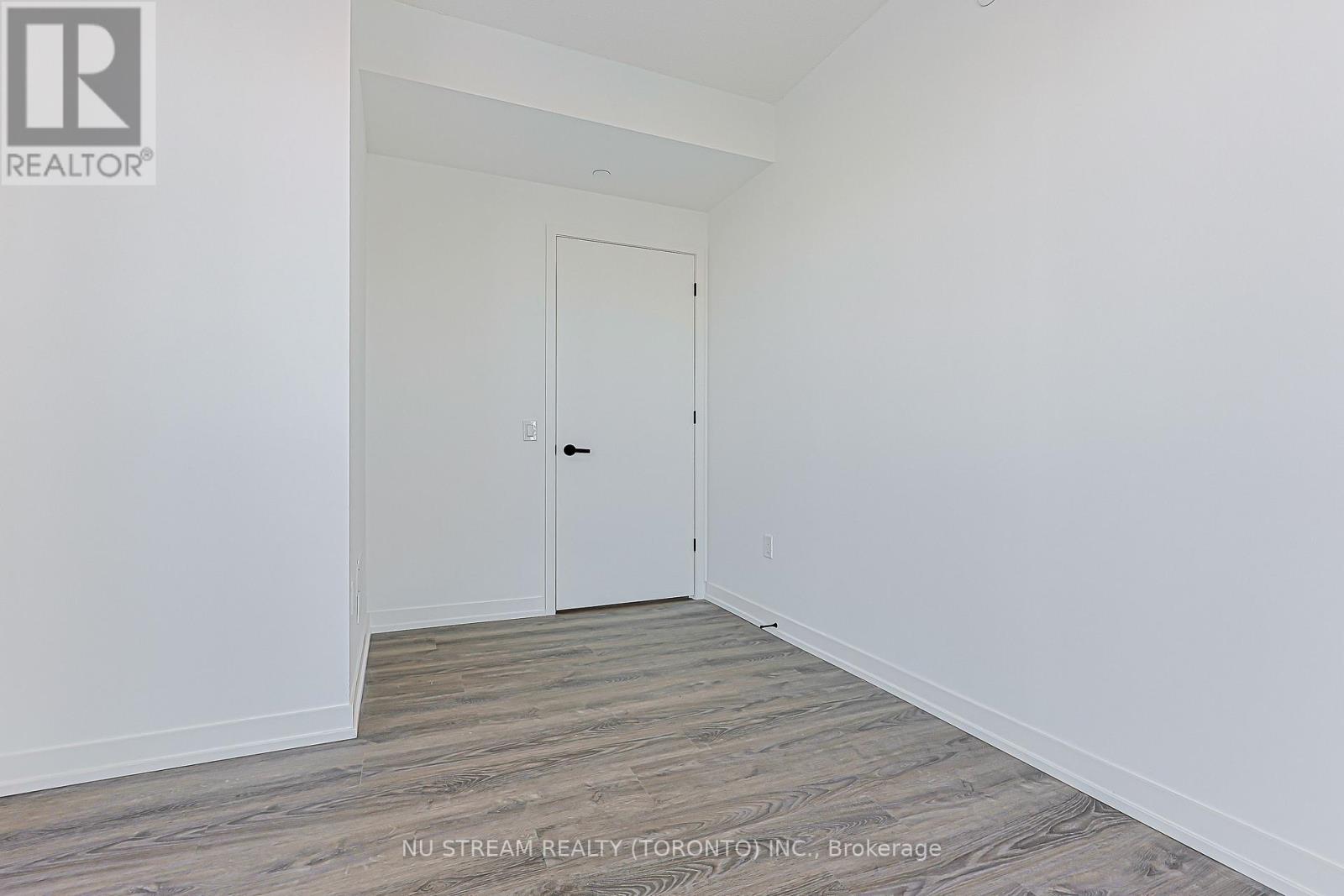 4106 - 8 Interchange Way, Vaughan, Ontario  L4K 0R2 - Photo 36 - N12620734