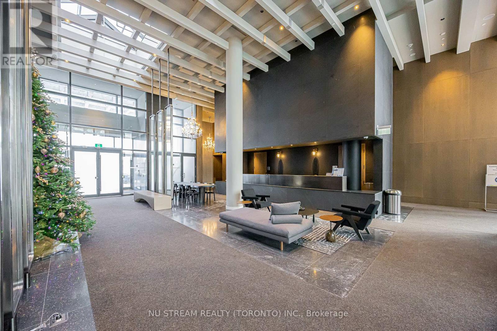 4106 - 8 Interchange Way, Vaughan, Ontario  L4K 0R2 - Photo 4 - N12620734