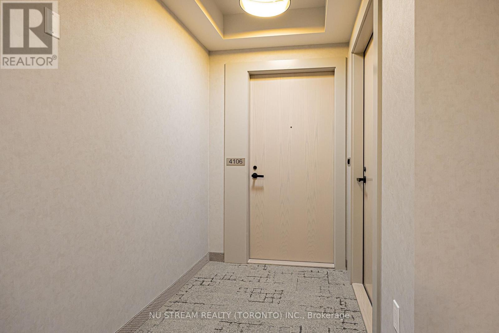 4106 - 8 Interchange Way, Vaughan, Ontario  L4K 0R2 - Photo 7 - N12620734