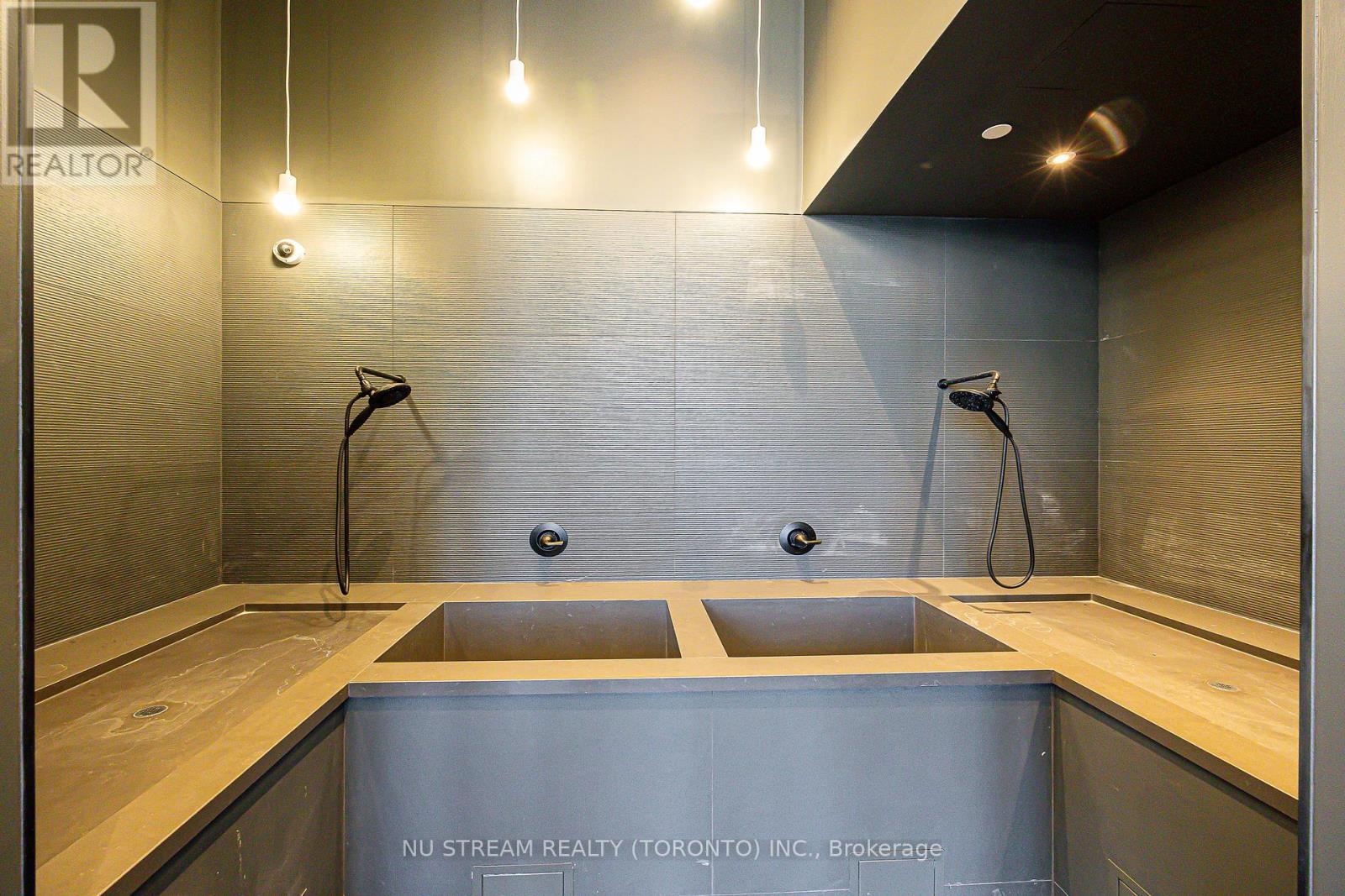 4106 - 8 Interchange Way, Vaughan, Ontario  L4K 0R2 - Photo 46 - N12620734