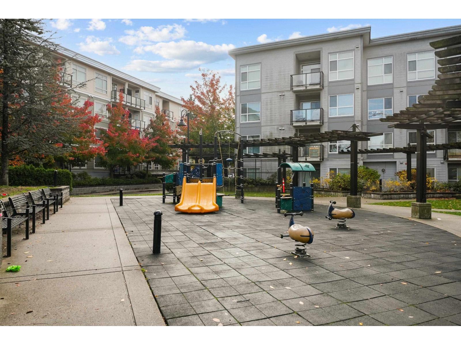 210 13728 108 Avenue, Surrey, British Columbia  V3T 0G2 - Photo 15 - R3073559