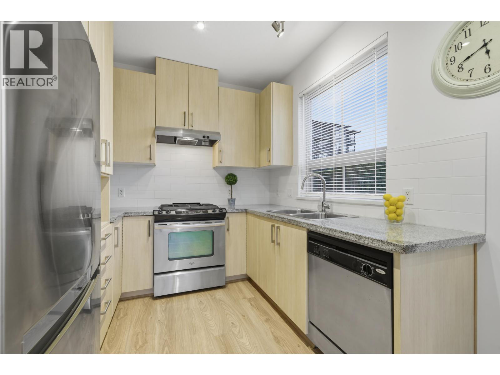 114 3178 Dayanee Springs Boulevard, Coquitlam, British Columbia  V3E 0B9 - Photo 10 - R3073626