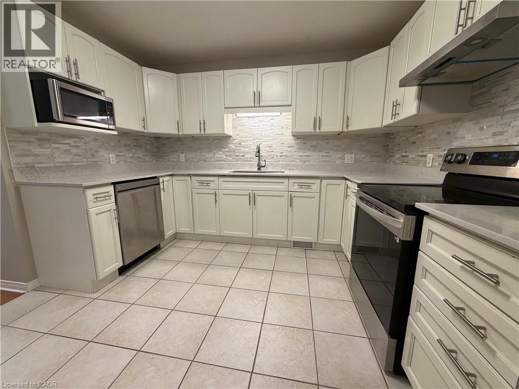 226 Scott Road, Cambridge, Ontario  N3C 3Z8 - Photo 7 - 40793537