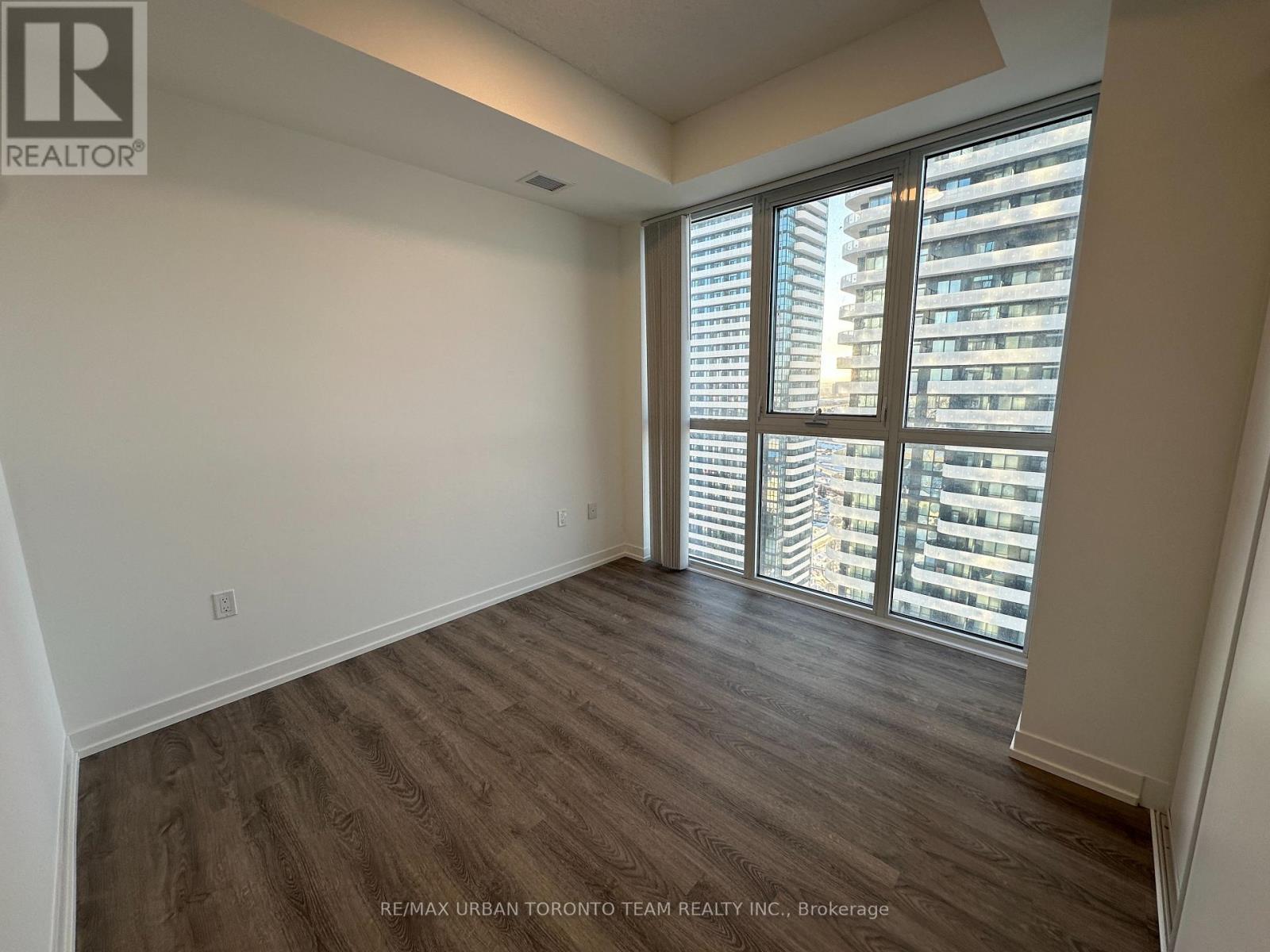 3202 - 8 Interchange Way, Vaughan (Vaughan Corporate Centre), Ontario  L4K 5Z7 - Photo 13 - N12592768