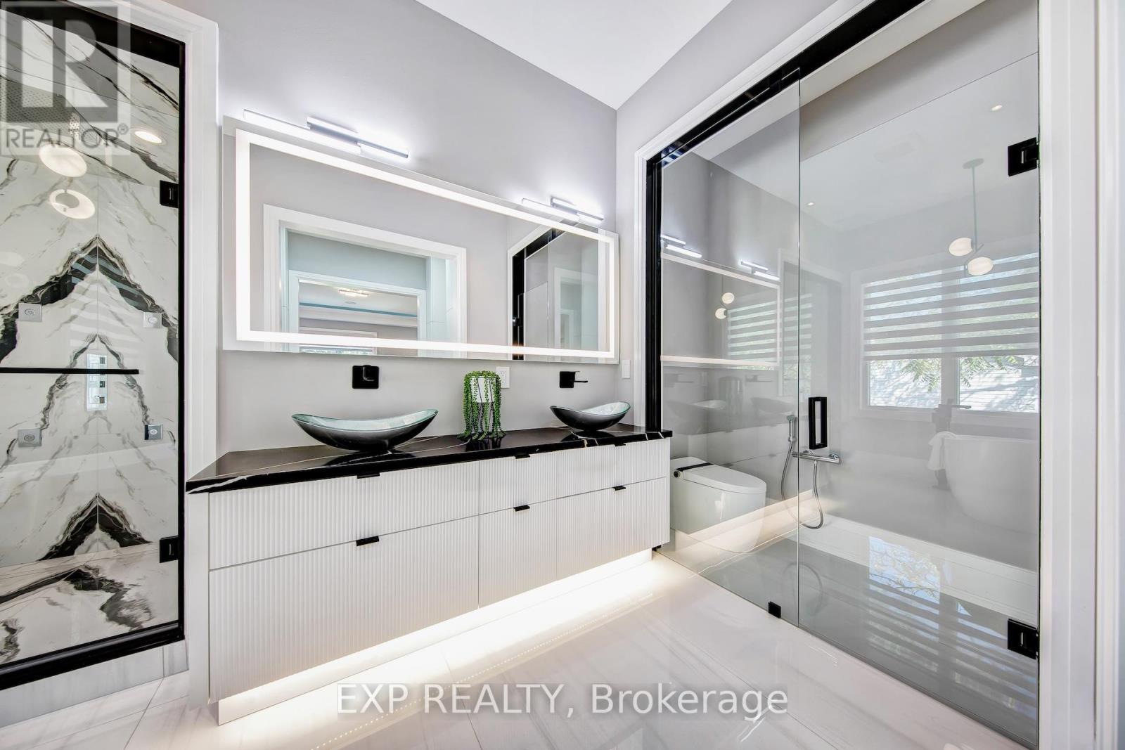 150 Wolfdale Avenue, Oakville, Ontario  L6L 4S1 - Photo 41 - W12611736