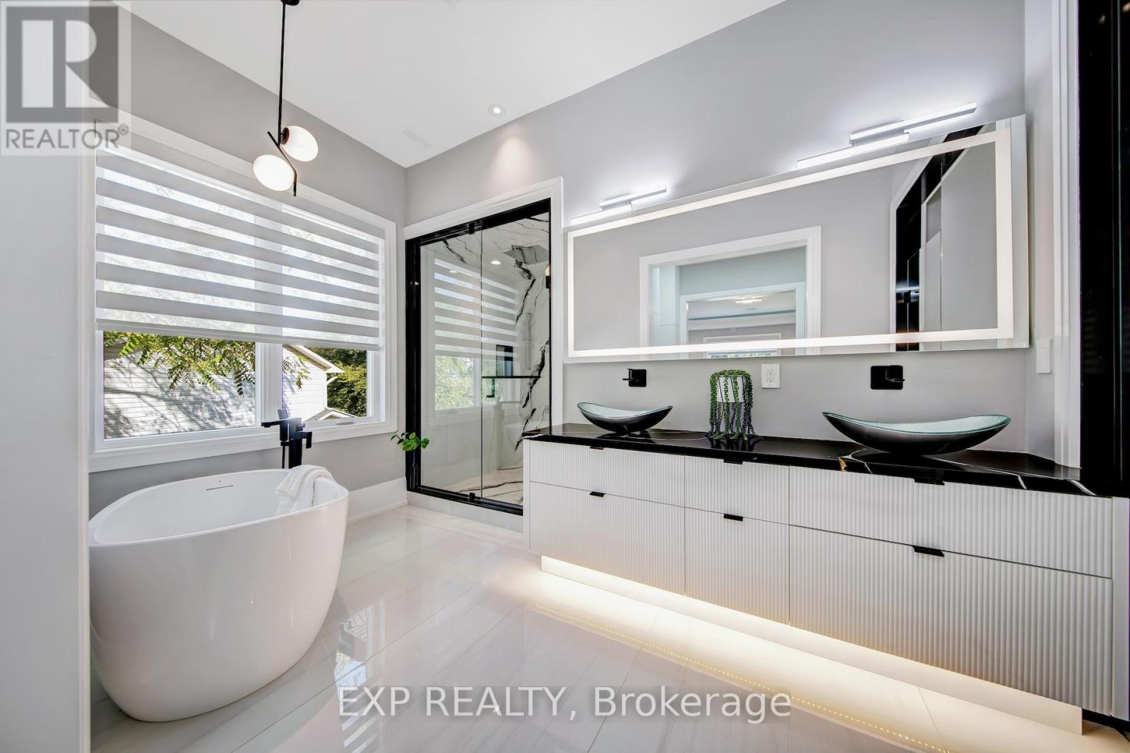 150 Wolfdale Avenue, Oakville, Ontario  L6L 4S1 - Photo 40 - W12611736