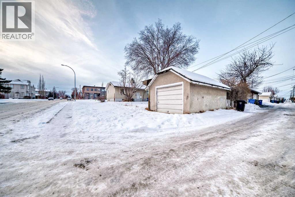 2238 32 Street Sw, Calgary, Alberta  T3E 2R5 - Photo 12 - A2274431