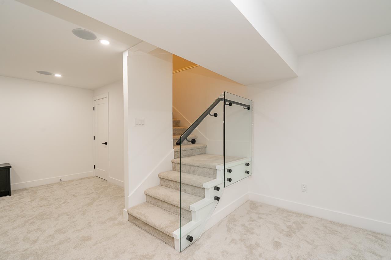 24430 56 Avenue, Langley, British Columbia V2Z 1E9 - Photo 17 - R3073432