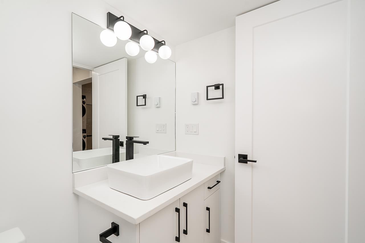 24430 56 Avenue, Langley, British Columbia V2Z 1E9 - Photo 10 - R3073432