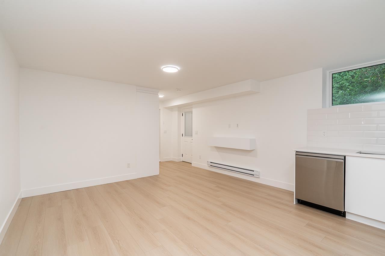 24430 56 Avenue, Langley, British Columbia V2Z 1E9 - Photo 25 - R3073432