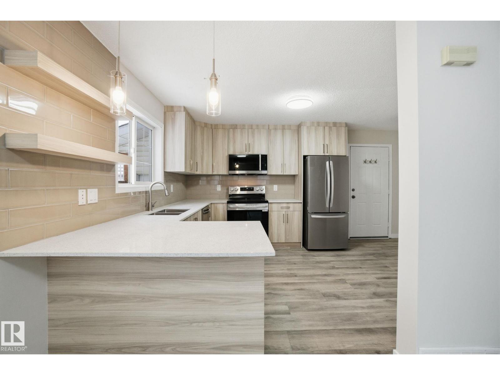 4035 38 St Nw, Edmonton, Alberta  T6L 6W8 - Photo 14 - E4467996