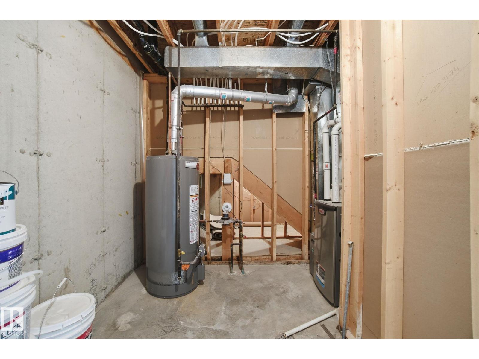 4035 38 St Nw, Edmonton, Alberta  T6L 6W8 - Photo 42 - E4467996