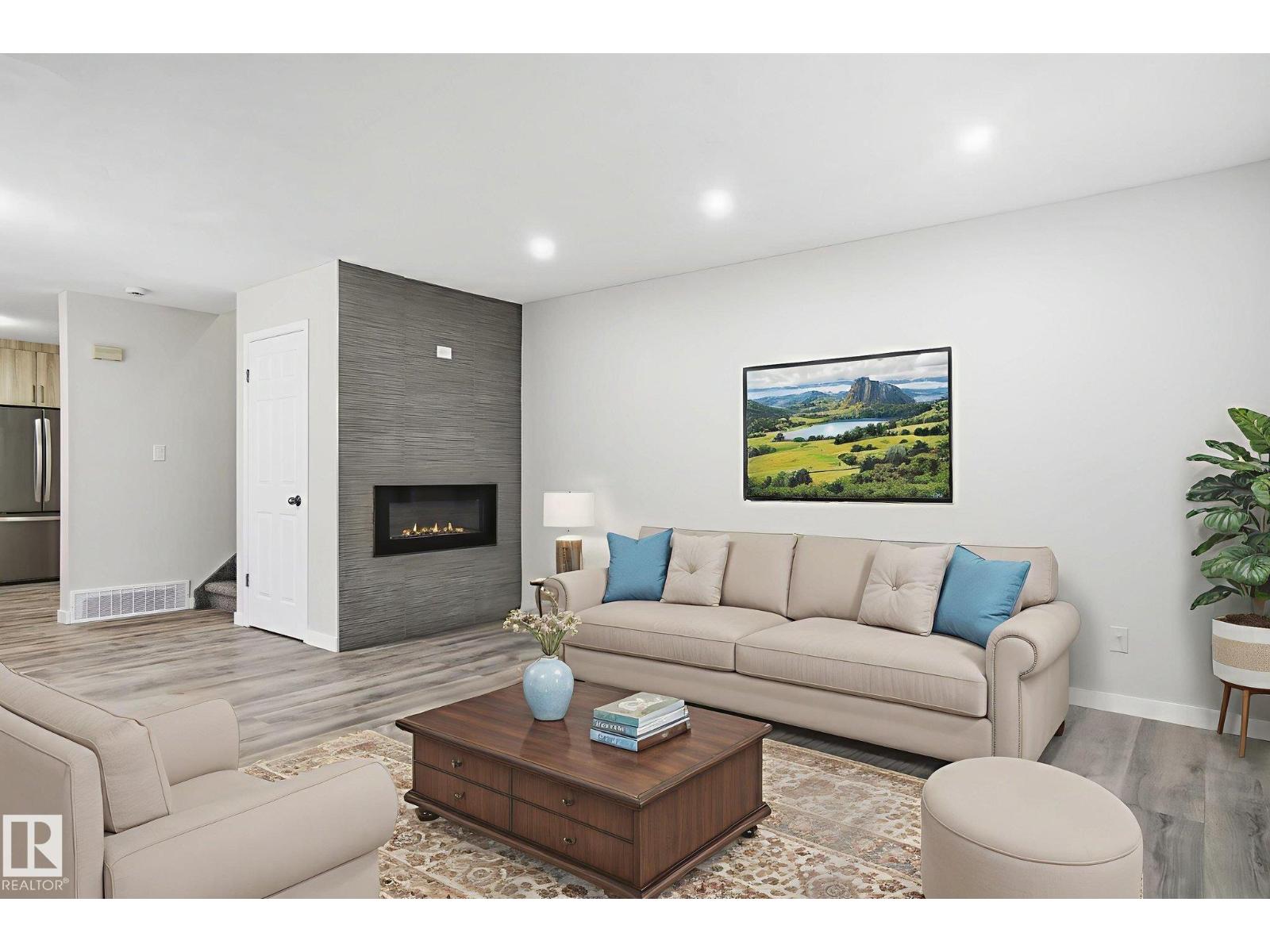 4035 38 St Nw, Edmonton, Alberta  T6L 6W8 - Photo 6 - E4467996