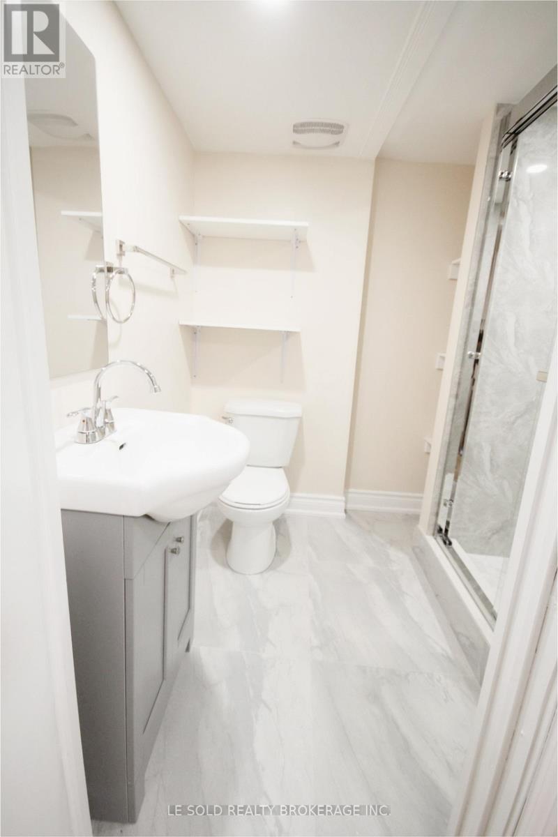 Bsmt - 362 Hollyberry Trail, Toronto, Ontario  M2H 2P6 - Photo 11 - C12629070