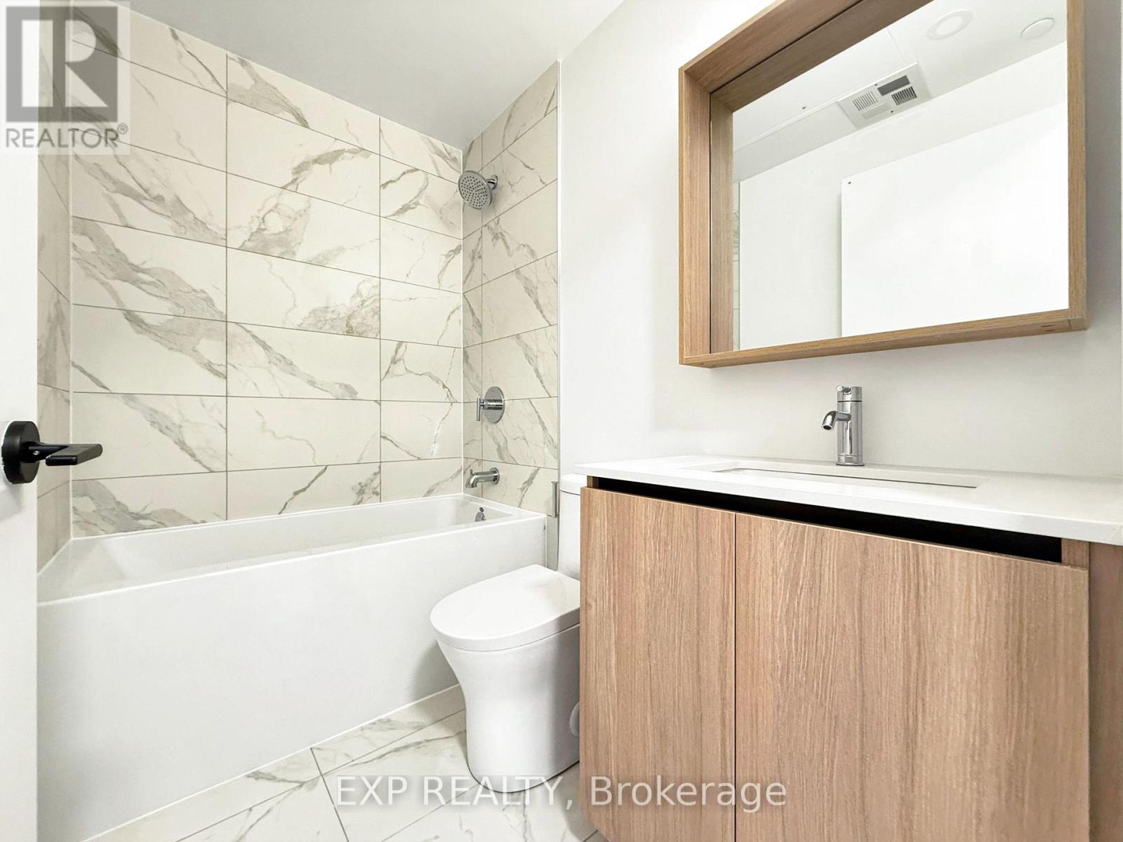 1907 - 35 Parliament Street, Toronto, Ontario  M5A 0Z5 - Photo 2 - C12629076