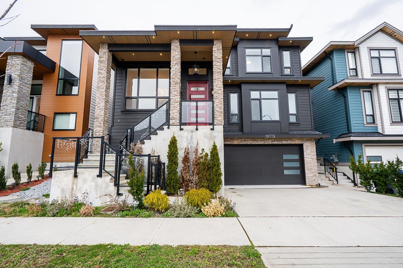 16775 18 Avenue, Surrey, British Columbia  V3Z 9X5 - Photo 2 - R3036616