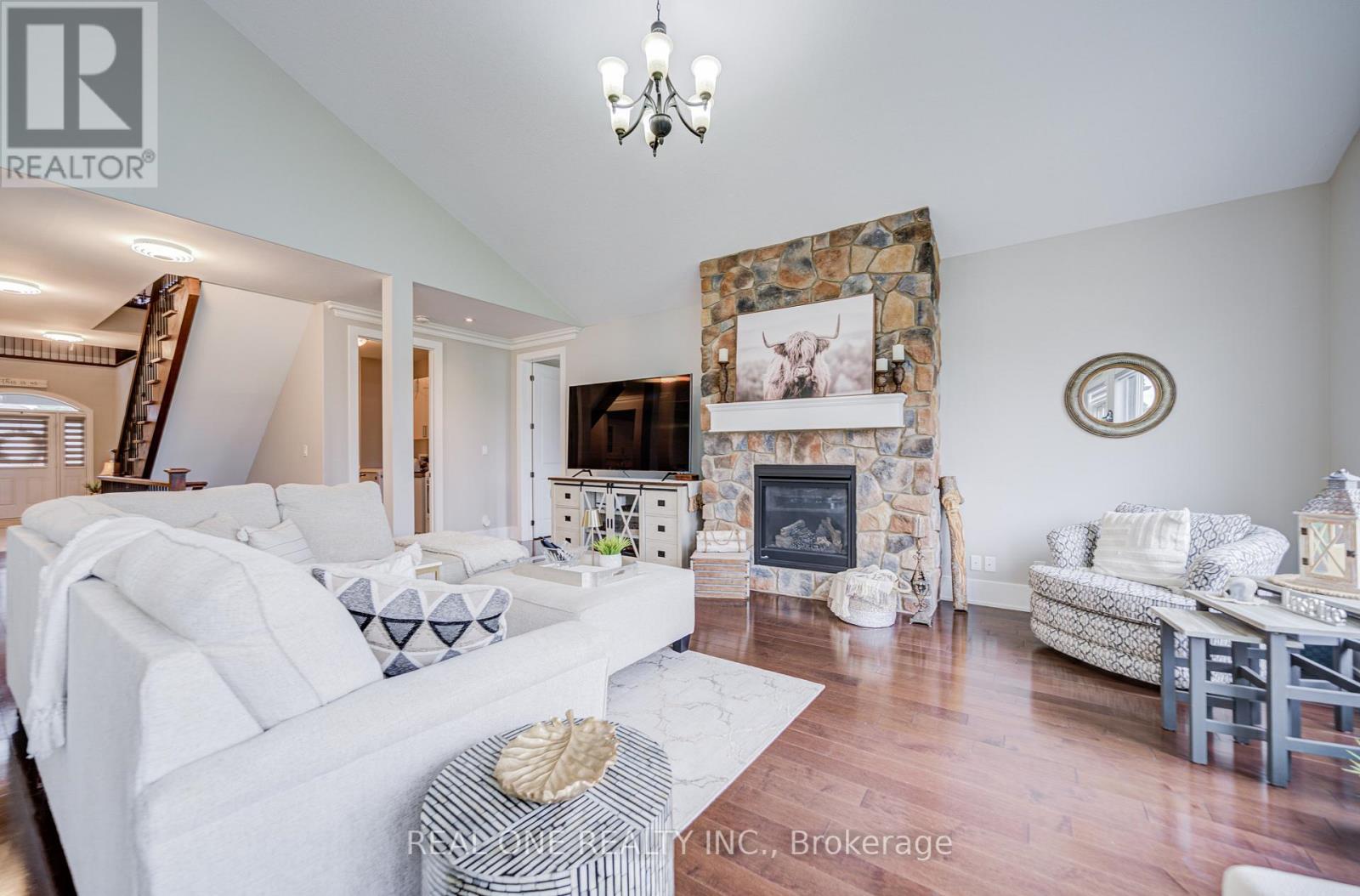 295 Sunnybrae Avenue, Innisfil, Ontario  L9S 0K9 - Photo 23 - N12629072