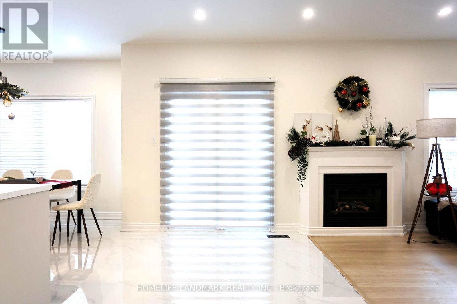 3861 Mulligan Cross, Mississauga, Ontario  L5M 7B2 - Photo 14 - W12611752