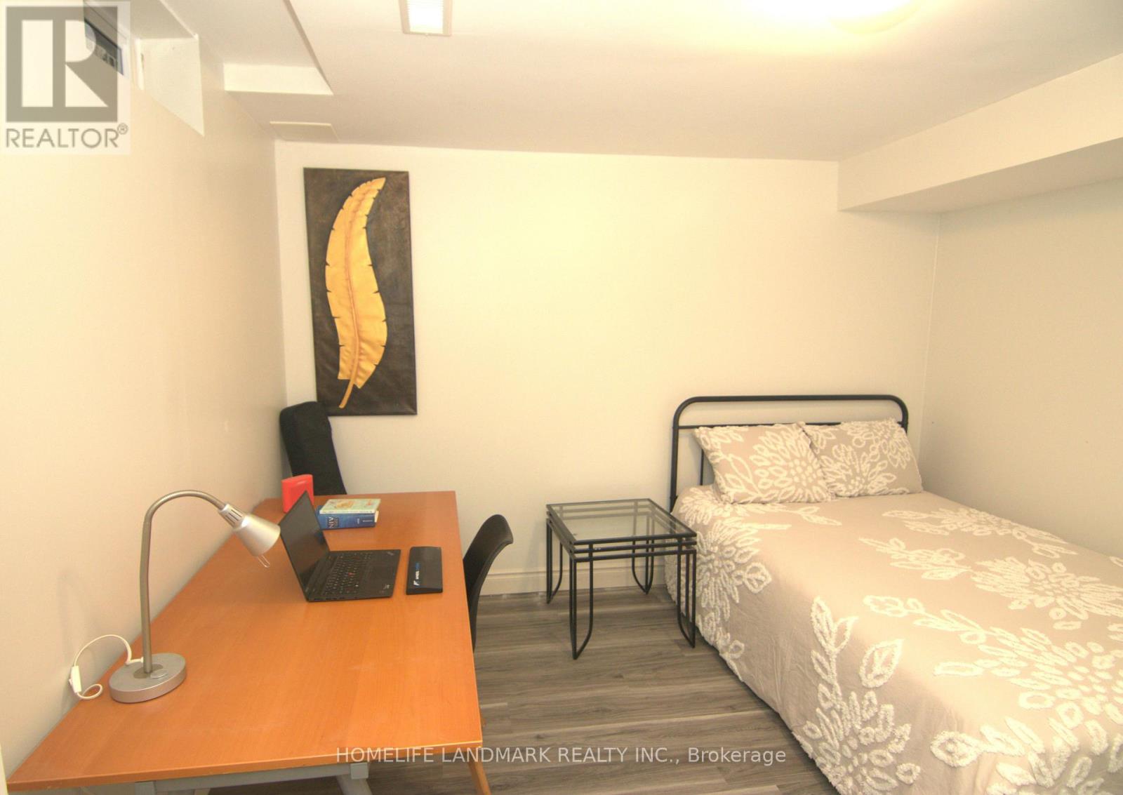 3861 Mulligan Cross, Mississauga, Ontario  L5M 7B2 - Photo 27 - W12611752