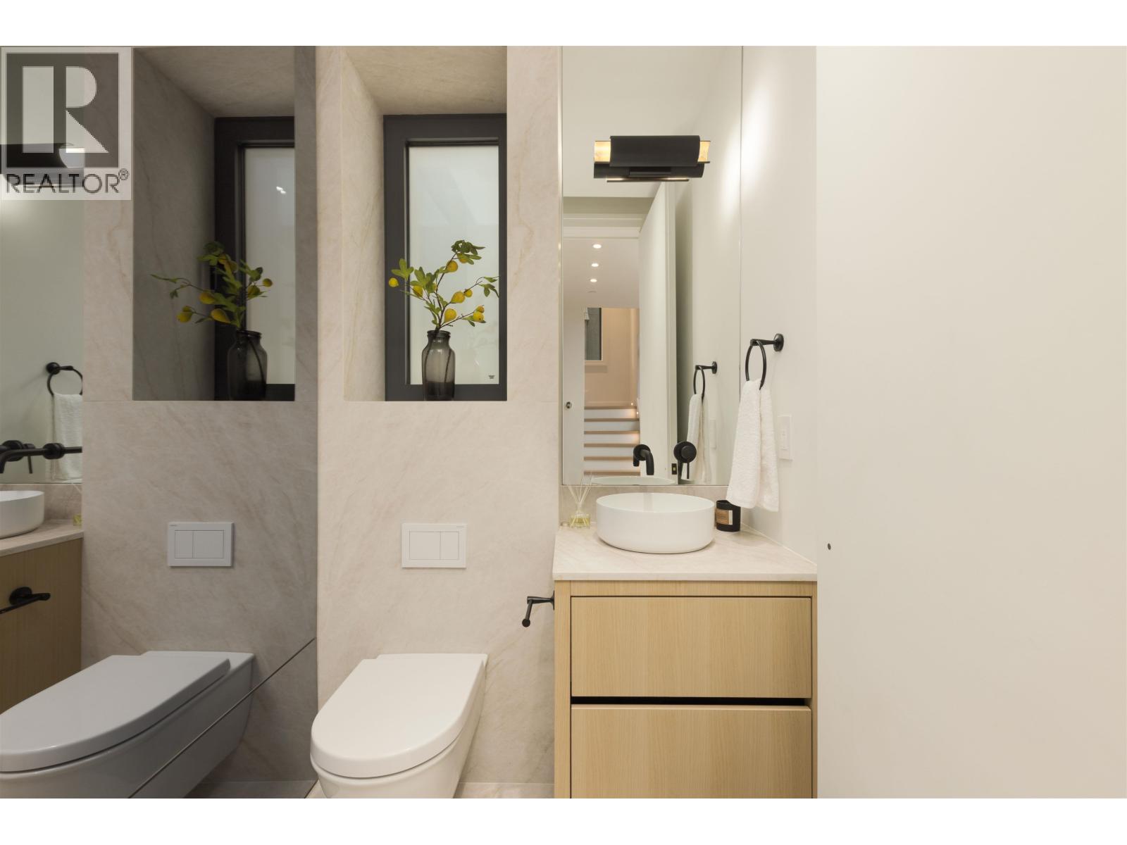 1 1177 W 33rd Avenue, Vancouver, British Columbia V0V 0V0 - Photo 19 - R3073339