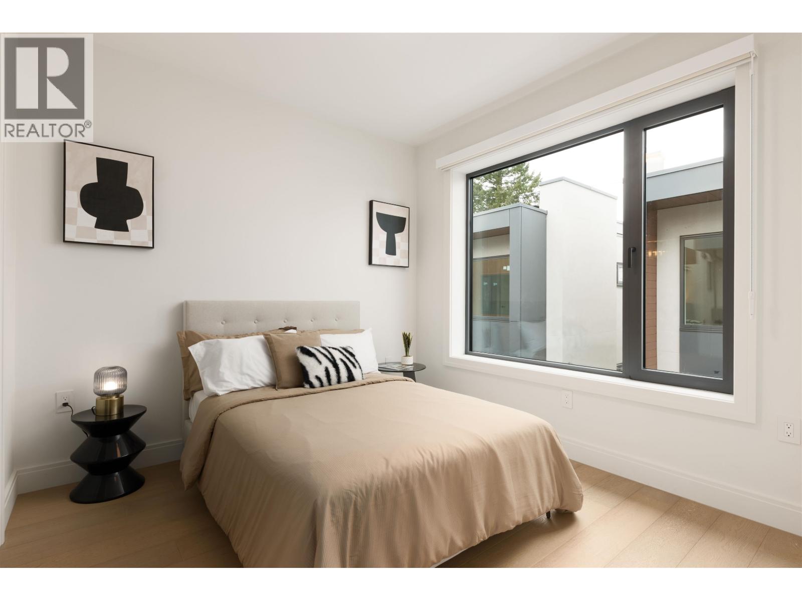 1 1177 W 33rd Avenue, Vancouver, British Columbia V0V 0V0 - Photo 23 - R3073339