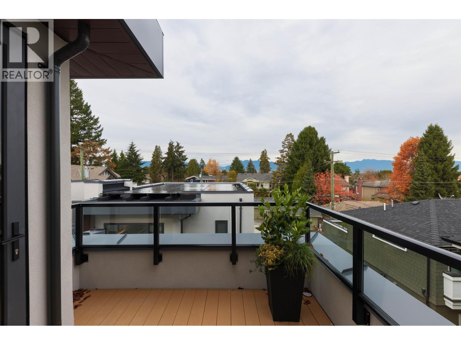 1 1177 W 33rd Avenue, Vancouver, British Columbia V0V 0V0 - Photo 32 - R3073339