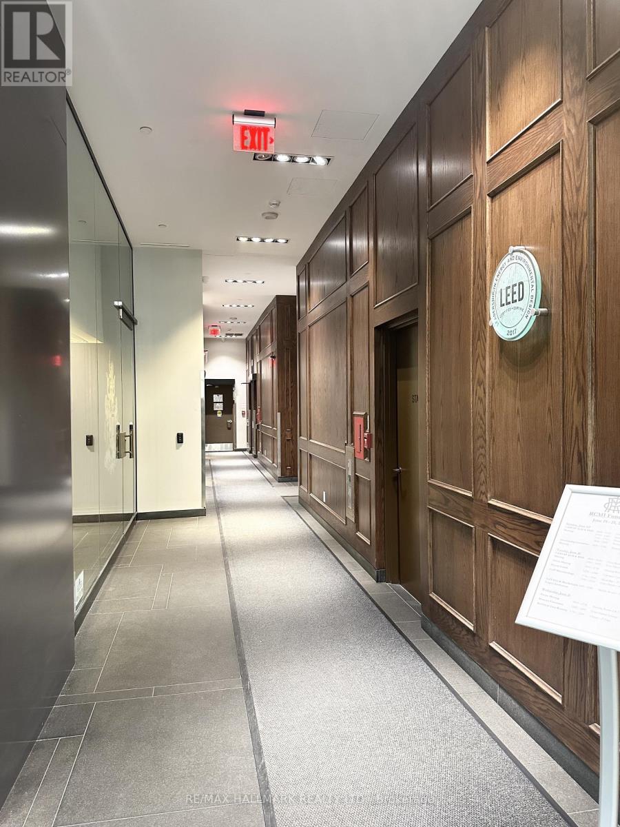 3109 - 426 University Avenue, Toronto, Ontario  M5G 1S9 - Photo 13 - C12629034