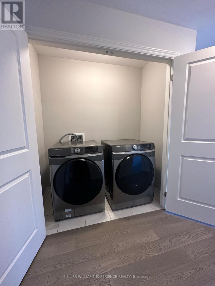 114 Jewel Street, Blue Mountains, Ontario  N0H 1J0 - Photo 17 - X12416620