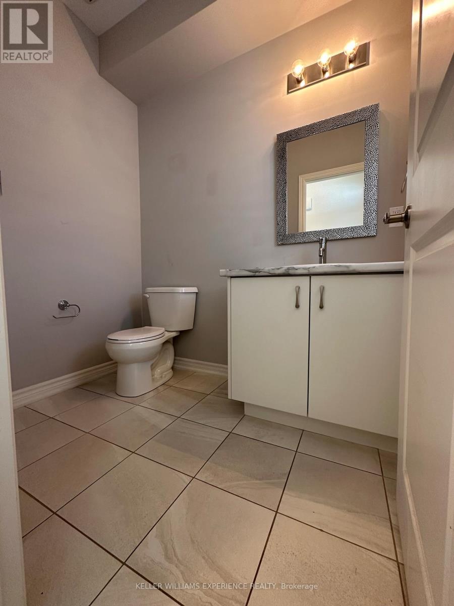 114 Jewel Street, Blue Mountains, Ontario  N0H 1J0 - Photo 4 - X12416620