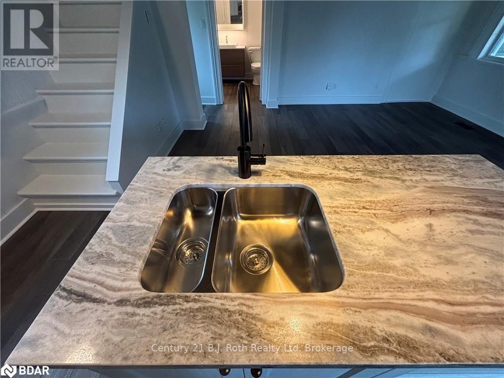 287 Barrie Street, Essa, Ontario  L0L 2N0 - Photo 12 - N12623012